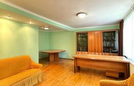 Casa Individuala, 240 mp utili ,912mp teren,Centru