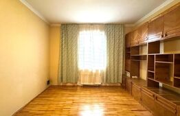 Casa Individuala, 240 mp utili ,912mp teren,Centru