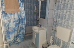 Apartament 3 camere, 63mp, zona Dallas Aiud