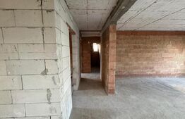 Casa individuala 5 camere semifinisata, 110mp utili, 372mp teren, zona-Kaufland