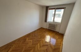 Apartament 2 camere, semidecomandat, etaj 3, Blaj