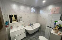 Casa Individuala cu 4 camere,780 mp teren,Centru