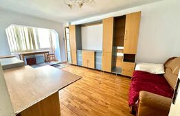 Apartament 3 camere , 70mp, ETAJ 1, zona - CETATE 