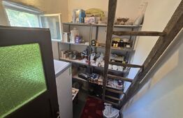 Căsuță Primitoare cu Teren – Războieni, Locație Retrasă