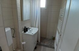 Apartament 2 camere, 36 mp, pretabil pentru regim hotelier, zona Cetate