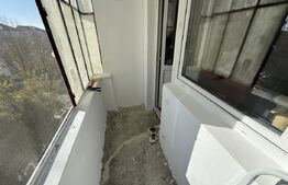 Apartament 3 camere , renovat complet, Zona-Cetate 