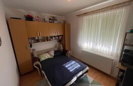 Casă Individuala, renovată, cu grădină și teren de 1043 mp 