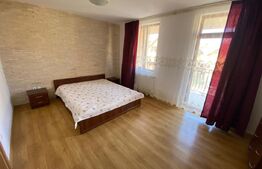 Casa insiruita, zona Centru 