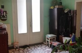 Casa Individuala cu 2 dormitoare , teren generos ,intr-o zona linistita Oc Mures