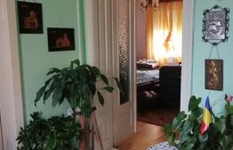 Casa Individuala cu 2 dormitoare , teren generos ,intr-o zona linistita Oc Mures