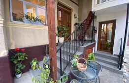 Casa individuala, 3 camere, zona Cetate