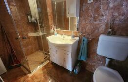 Casa individuala cu 4 camere,184 mp utili,2000 mp teren,Aiud