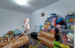 Apartament 3 camere, 70 mp, zona Cetate