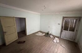 Oportunitate investiție: casă veche + teren 1.096 mp în Barabant, lângă Carolina