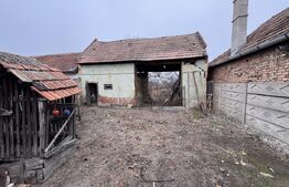 Oportunitate investiție: casă veche + teren 1.096 mp în Barabant, lângă Carolina