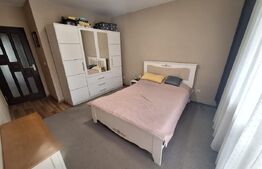 Apartament cu 3 camere, 75mp, parter, zona-Cetate