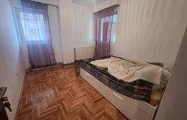 Apartament de inchiriat, cu 3 camere, decomandat, 74 mp, zona-centru