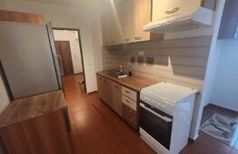 Apartament de inchiriat, cu 3 camere, decomandat, 74 mp, zona-centru