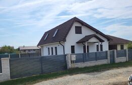 Casa individuala, 4 camere, 172 mp, zona Ampoi 3