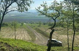 Parcele de 500,700,1000 mp in Aiud , autorizatie de constructie.