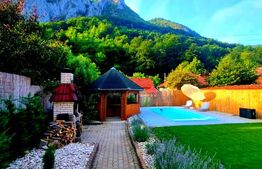 Casă de vacanță în inima naturii – Râmeț, Valea Mănăstirii