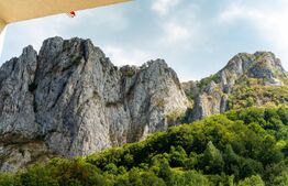 Casă de vacanță în inima naturii – Râmeț, Valea Mănăstirii