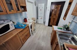 Apartament 3 camere, 45mp etaj 2, Cugir