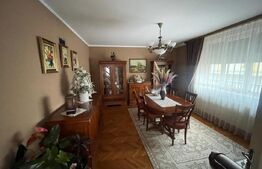 Casă centrală de vânzare, 140 mp utili și teren de 485 mp, in Alba Iulia