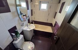 Apartament 3 camere, 70 mp, Cetate