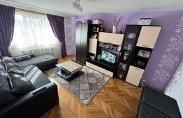 Apartament 3 camere, 70 mp, Cetate