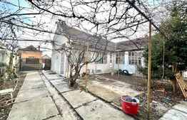 Casă Centrală în Blaj –Locuință sau Spațiu Comercial, 3 Camere și Teren Generos 