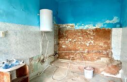 Casă Centrală în Blaj –Locuință sau Spațiu Comercial, 3 Camere și Teren 420 mp