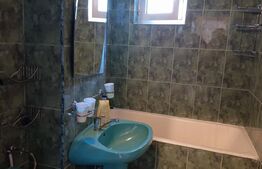 Apartament modern, 3 canere, 60 mp, etaj intermediar, zona Cetate