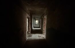 Bloc cu 2 etaje, aflat în zona centrală a orașului Cugir