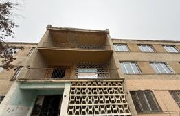 Bloc cu 2 etaje, aflat în zona centrală a orașului Cugir