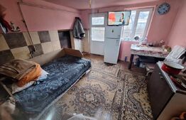 Casa individuala, 2 camere, 85 mp, zona Cugir