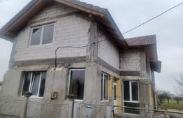 Casa Individuala in satul INOC in zona linistita