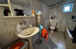 Casă cu 5 camere, în centru Sebes