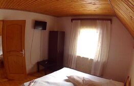 Pensiune doua Corpuri  12 camere 7 bai teren 1400 Zona Arieseni