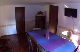 Pensiune doua Corpuri  12 camere 7 bai teren 1400 Zona Arieseni