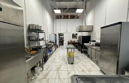 Afacere la cheie de vânzare, 50 mp, în incinta Carolina Mall