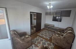Apartament de vânzare cu 2 camere, decomandat – Zona Industrială