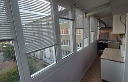 Apartament de vânzare cu 2 camere, decomandat – Zona Industrială