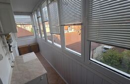Apartament de vânzare cu 2 camere, decomandat – Zona Industrială