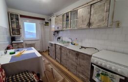 Apartament 3 camere, 65mp, zona Cugir 