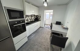 Apartament 2 camere, etaj 2, zona Ampoi 3