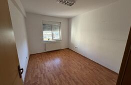 Apartament 3 camere, 73 mp, bloc nou, zona-Cetate