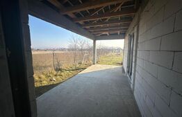 Casă de vânzare in TEIUS, 3 camere, 1 baie, 111 mp utili, mansardabil 40mp.