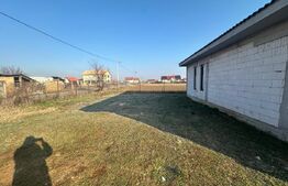 Casă de vânzare in TEIUS, 3 camere, 1 baie, 111 mp utili, mansardabil 40mp.