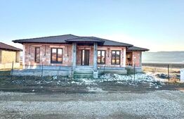 Casa individuala de vanzare, 4 camere, 105 mp utili, 500 mp teren,zona Sard